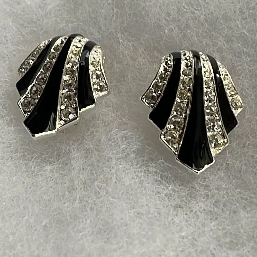 Vintage Avon rhinestone black enamel clip earrings